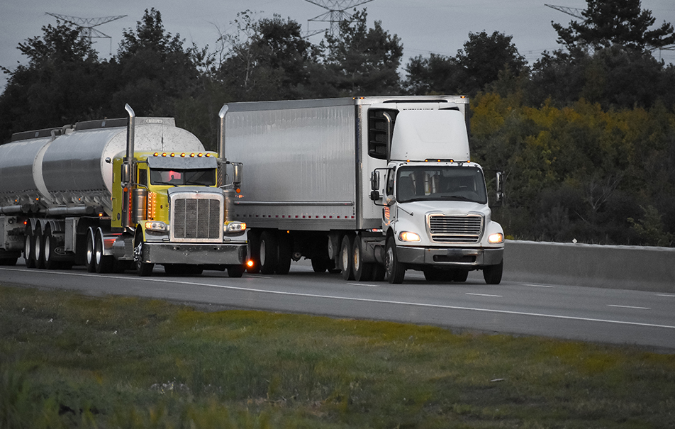 trucking - Service Image